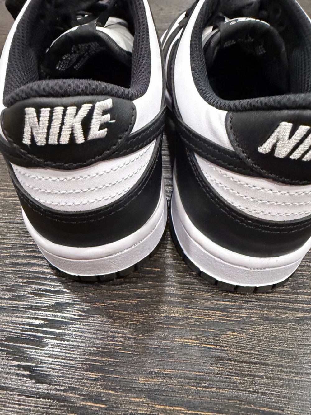 Men's Nike Dunk Low Retro "Panda" White/Black-White size 5.5Y - Picture 7 of 10